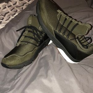 H&M Forest Green Shoes